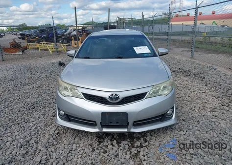 2012 Toyota Camry Se z USA, uszkodzony, nr VIN 4T1BF1FK0CU039329